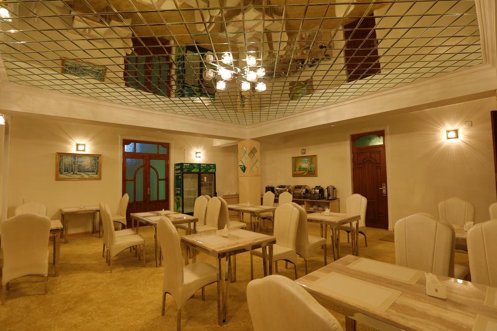 Lotte Palace Duszanbe Zewnętrze zdjęcie