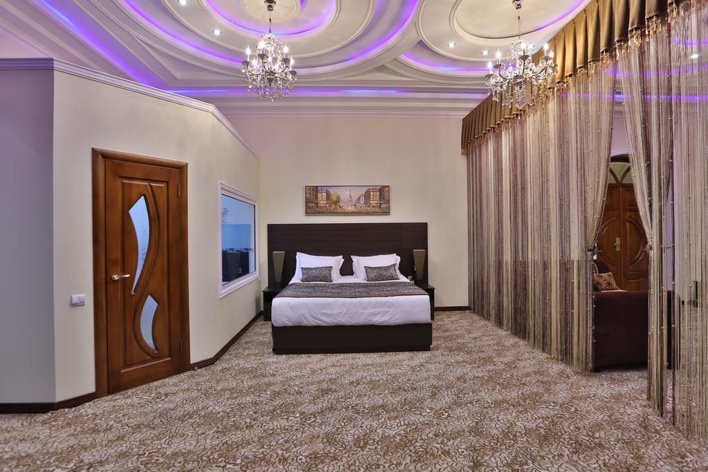Lotte Palace Duszanbe Zewnętrze zdjęcie