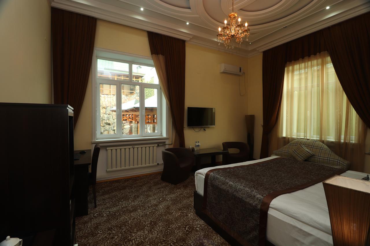 Lotte Palace Duszanbe Zewnętrze zdjęcie