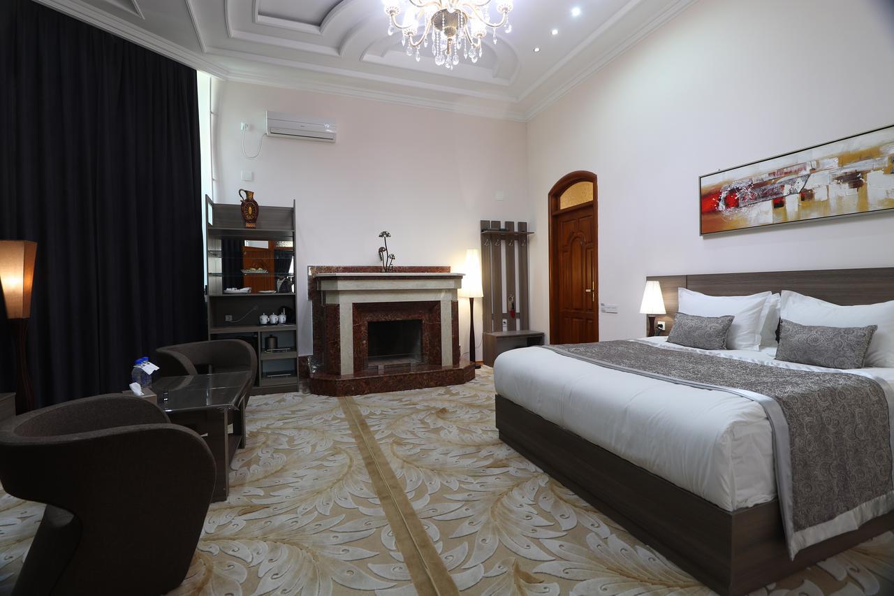 Lotte Palace Duszanbe Zewnętrze zdjęcie